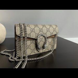 Gucci Dionysus Super Mini Bag